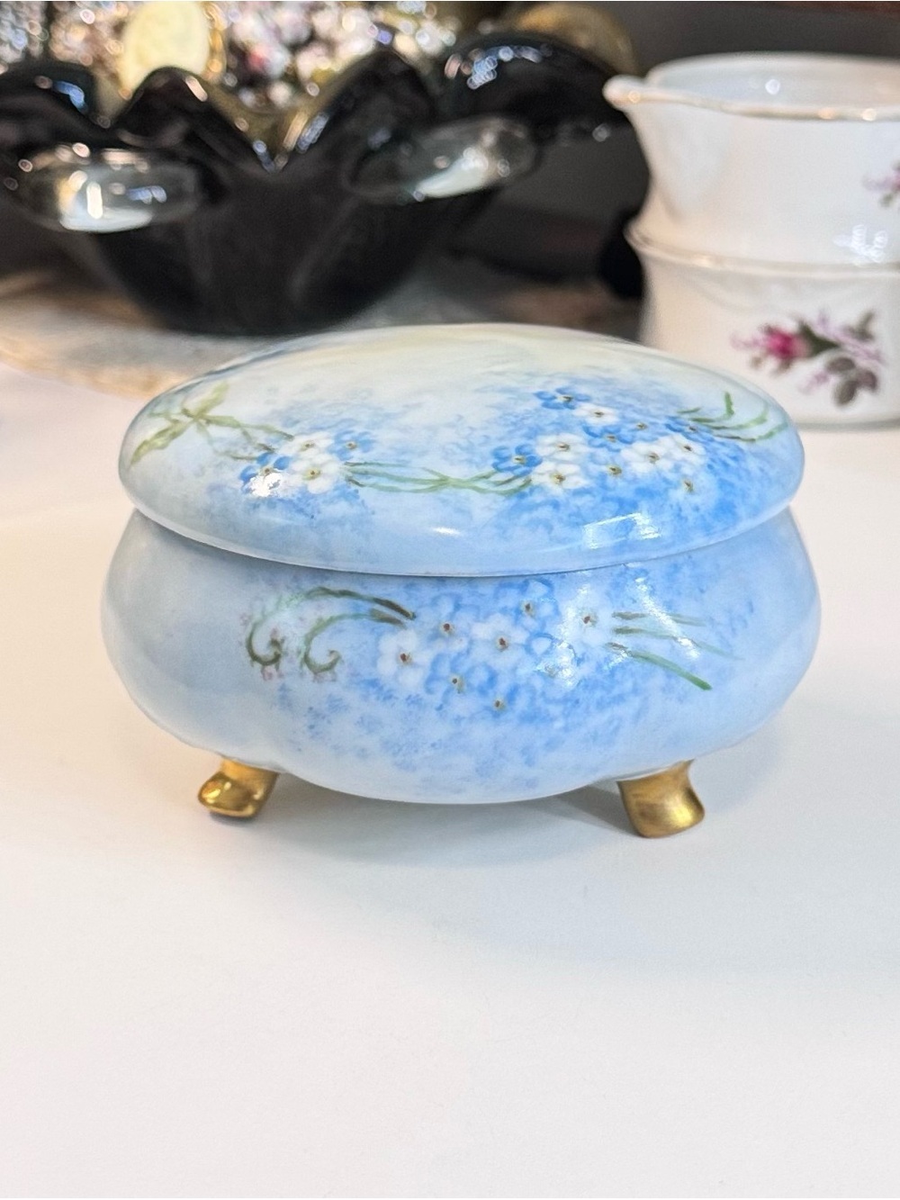 1884-1909 Porcelain MZ Moritz Zdekauer (MZ Austria) Powder / Trinket Box